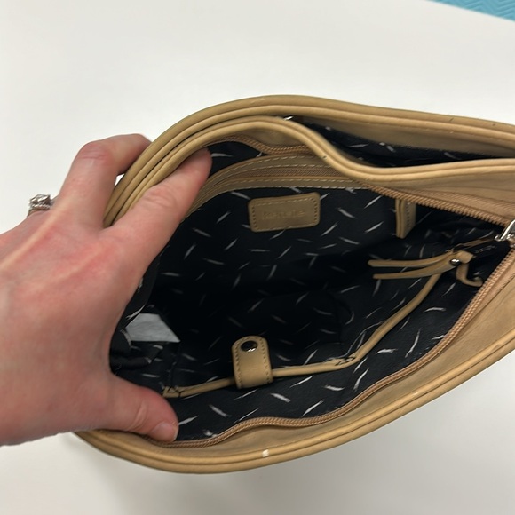 Kenzie Mid size crossbody purse - Picture 13 of 15